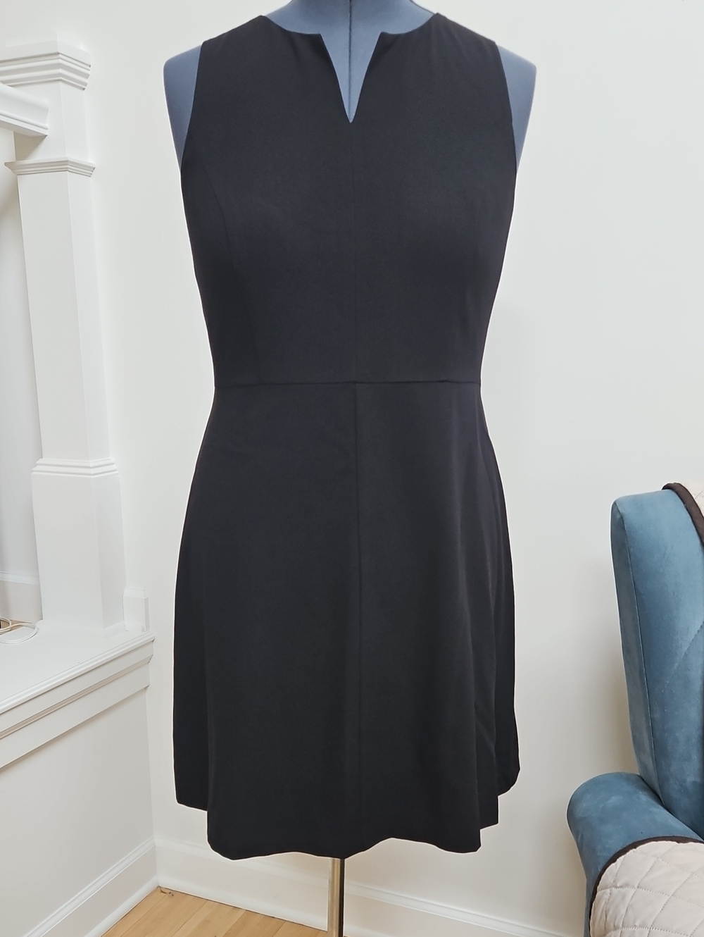 Kensie Black Sleeveless Mini Dress with Notch V